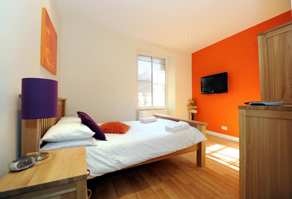 Aberdeen-Serviced-Aparthotels---City-Centre-Apartments-Dee-Street-UK---Urban-Stay