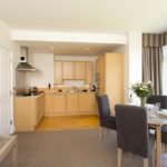 Cardiff Serviced Accommodation - Cathedral Road Apartments Near National Museum - Urban Stay 8