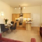 Cardiff Serviced Accommodation - Cathedral Road Apartments Near National Museum - Urban Stay 9