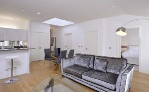 Cheap Apartments Edinburgh - Andrews Square Apartments Near Waverley Railway Station-Urban Stay 8