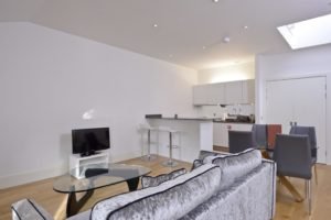 Cheap Apartments Edinburgh - Andrews Square Apartments Near Waverley Railway Station-Urban Stay 9