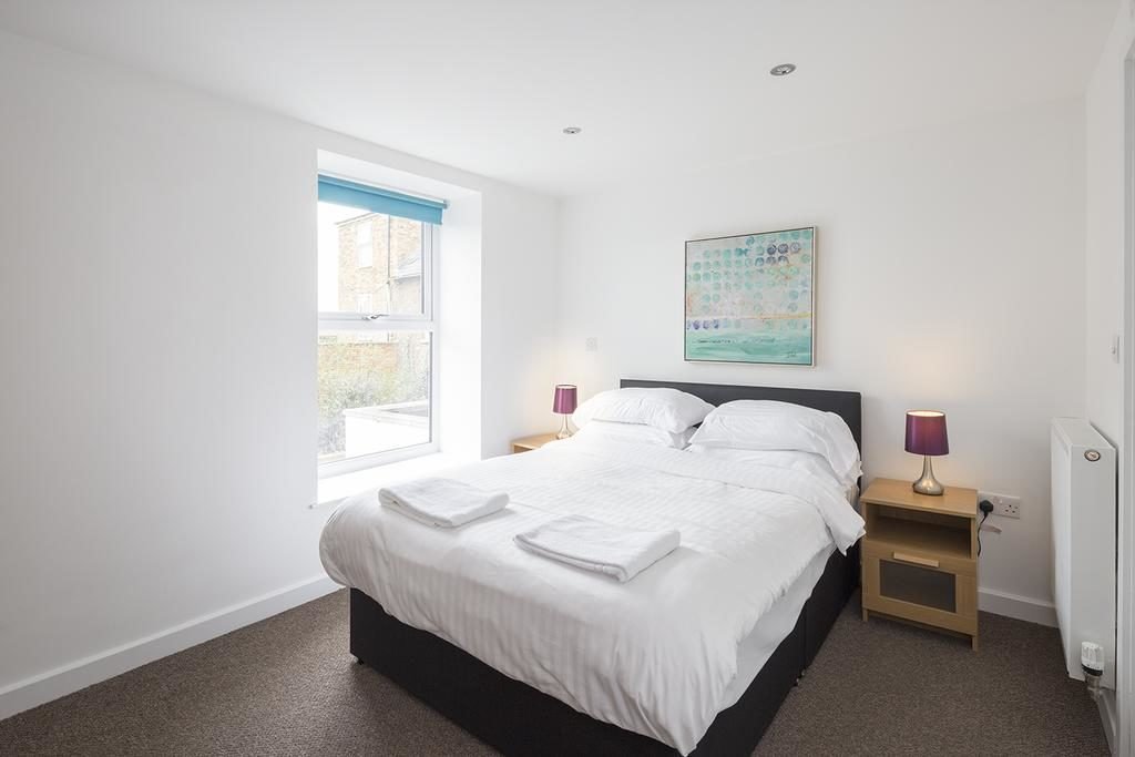 Sunny Terrace Apartments