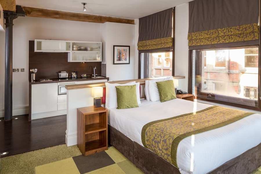 Corporate Accommodation Manchester - Manchester City Apartments Near Piccadilly Gardens -Urban Stay 13