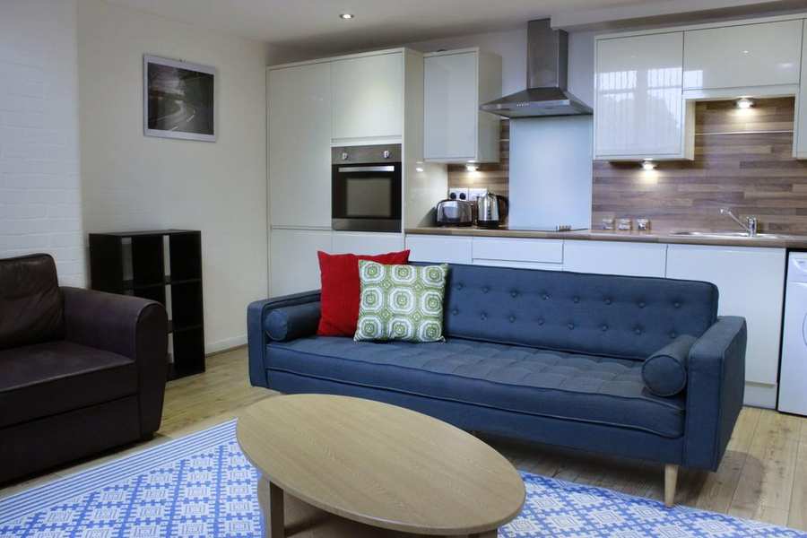 Charterhouse School Apartments Serviced Apartments - Hull | Urban Stay