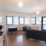 Corporate Apartments Swindon - The Quadrant Apartments Near Swindon Designer Outlet - Urban Stay 10