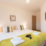 Corporate Apartments Swindon - The Quadrant Apartments Near Swindon Designer Outlet - Urban Stay 8