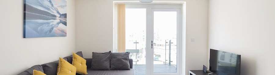 Gillingham Serviced Accommodation – The Pier Apartments – Pearl Lane – Urban Stay 20 Gillingham Serviced Accommodation - The Pier Apartments - Pearl Lane - Urban Stay 20