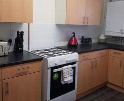 Houghton Regis Serviced Apartments - Brentwood Apartments-Brentwood Close-Urban Stay 7
