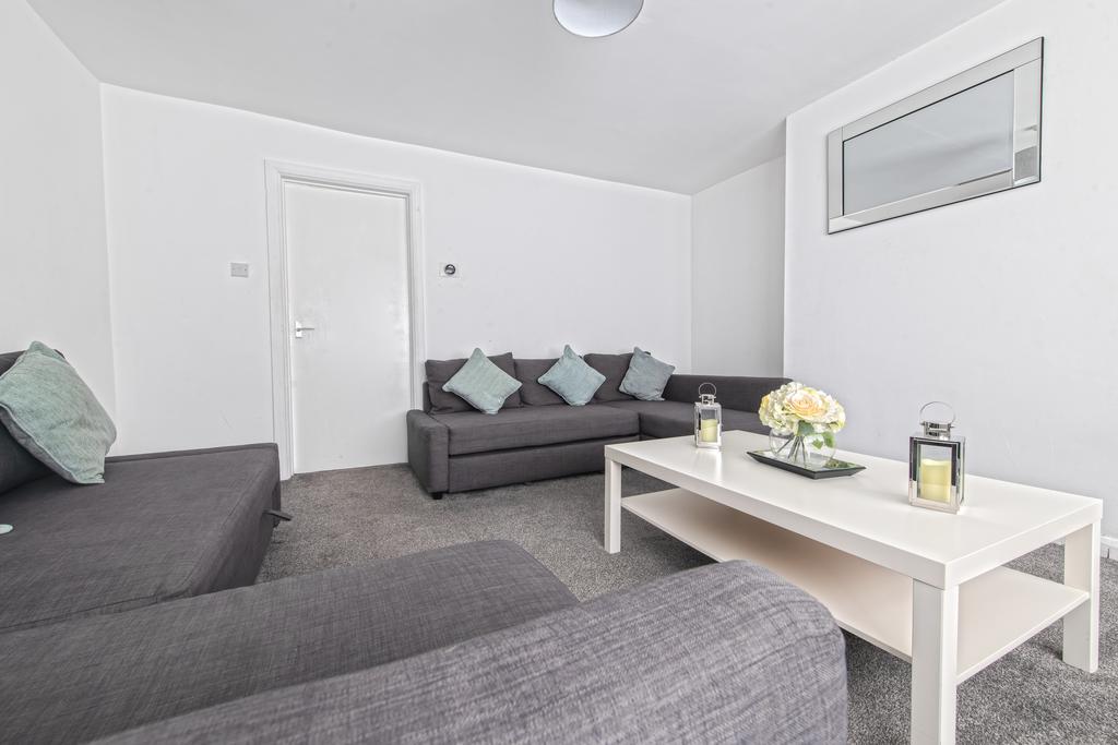 Leeds Corporate Apartments - Throstle House Apartments - Urban Stay