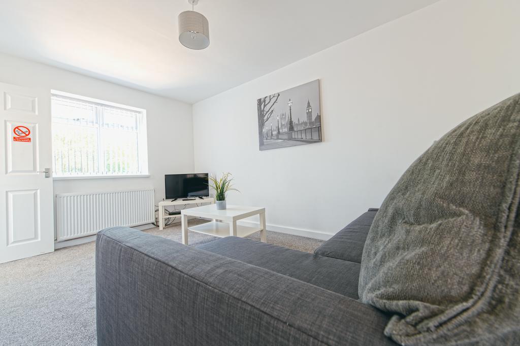 Serviced-Accommodation-in-Leeds---Sutton-House-Apartments---Urban-Stay-8
