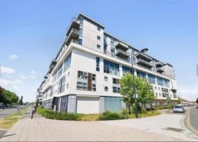 Serviced Apartments Swindon - Paramount Building Apartments - Princes Street - Urban Stay 16
