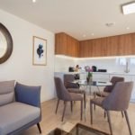 Staines-Upon-Thames Serviced Apartments - Heathrow South Apartments Near Thorpe Park - Urban Stay 7