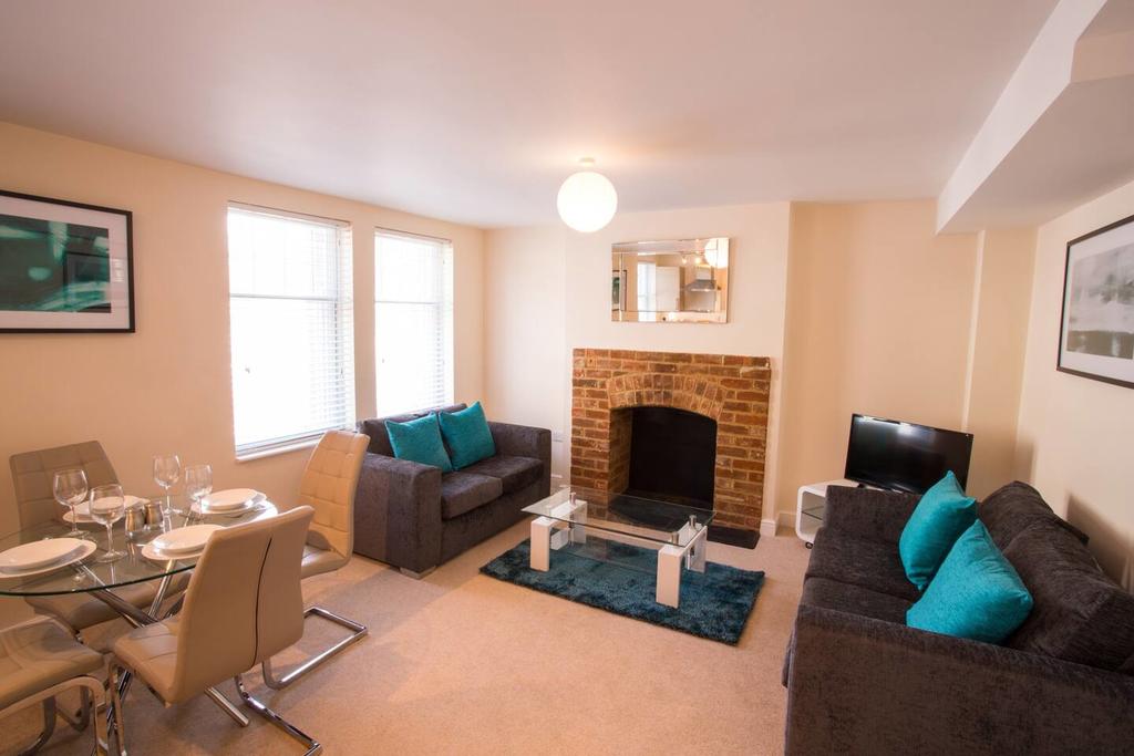Wantage-Serviced-Apartments---Mill-Street-Apartments-Near-Didcot-Parkway-railway-station-Urban-Stay-1