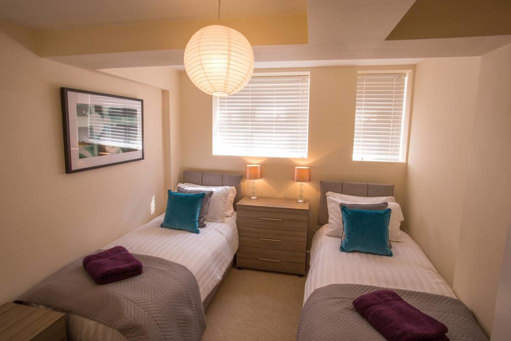 Wantage-Serviced-Apartments---Mill-Street-Apartments-Near-Didcot-Parkway-railway-station-Urban-Stay-8
