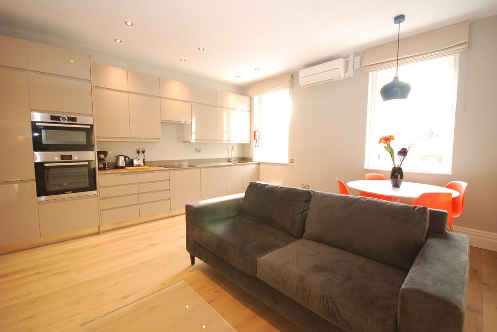 Westminster Whitehall Accommodation Northumberland Street Apartments London Urban stay 12