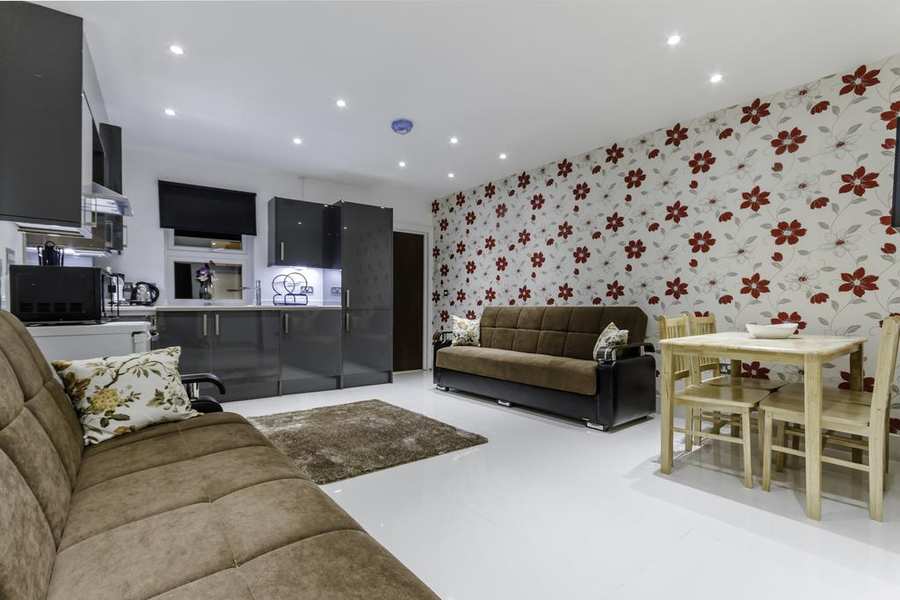 City Gate Apartments - East London Serviced Apartments - London | Urban Stay