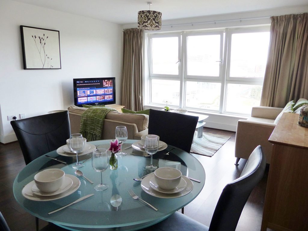 Skyline Plaza Apartments