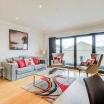 Brentford Corporate Apartments - Concord Apartments Near Griffin Park - Urban Stay 19
