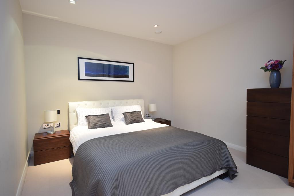 Corporate-Apartments-Holborn---Aston-House-Apartments-Near-St-Paul's-Cathedral---Urban-Stay-1