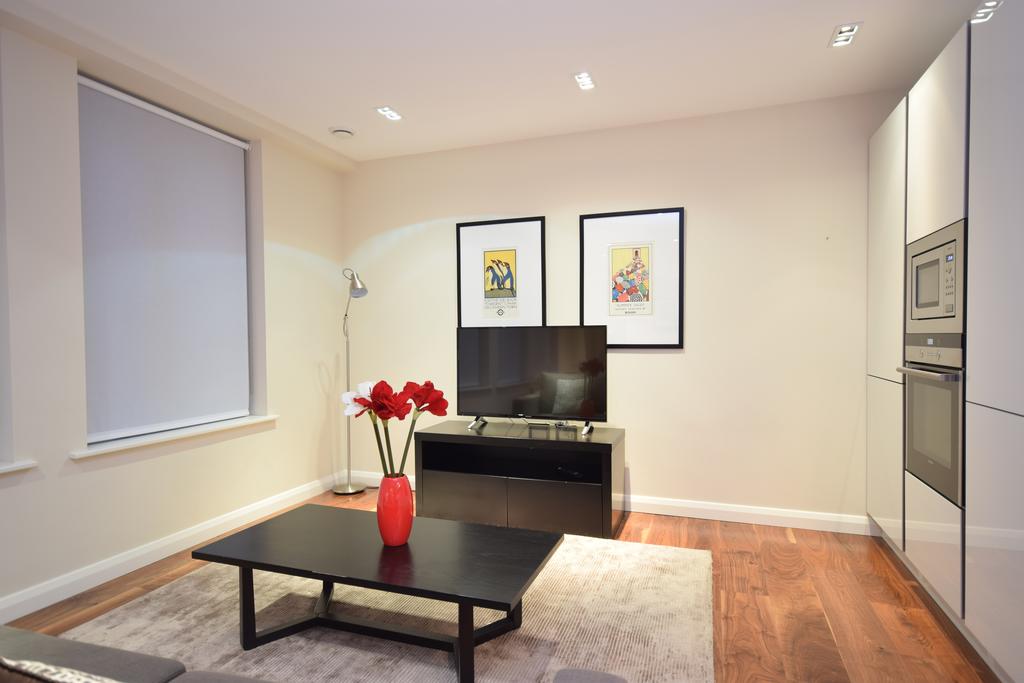 Corporate-Apartments-Holborn---Aston-House-Apartments-Near-St-Paul's-Cathedral---Urban-Stay-4