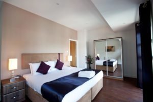 Glasgow Luxury Corporate Apartments - Glassford Street Apartments Near Glasgow City Centre - Urban Stay 1