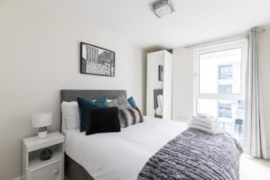 Hammersmith and Fulham Serviced Apartments - Gooch House Apartments Near Eventim Apollo- Urban stay 19