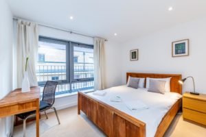 Liverpool Street Luxury Accommodation - Liverpool Street Apartments Near Sky Garden - Urban Stay 6