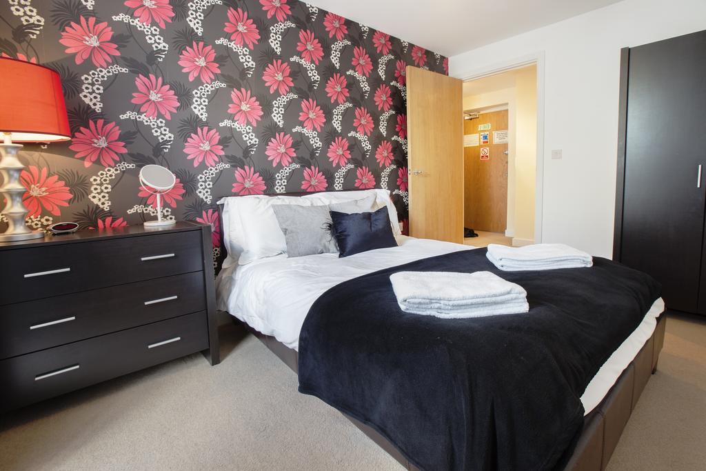 Milton-Keynes-Self-catering-Apartments---South-Vizion-Apartments-Near-The-MK-Shopping-Centre---Urban-Stay-14