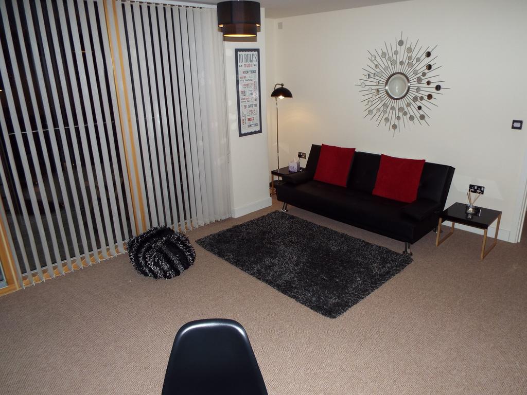 Milton-Keynes-Self-catering-Apartments---South-Vizion-Apartments-Near-The-MK-Shopping-Centre---Urban-Stay-24