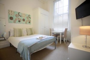 Serviced Accommodation Bayswater - Kensington Gardens Apartments Near Natural History Museum- Urban Stay 16