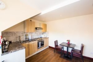 Sheffield Serviced Accommodation - Hillsborough Apartments Near Sheffield Railway Station - Urban Stay 11