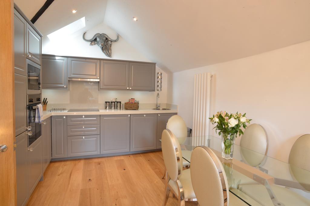 St-Albans-Self-catering-Apartments---Spicer-Street-Apartment-Near-St-Albans-Cathedral---Urban-Stay-2