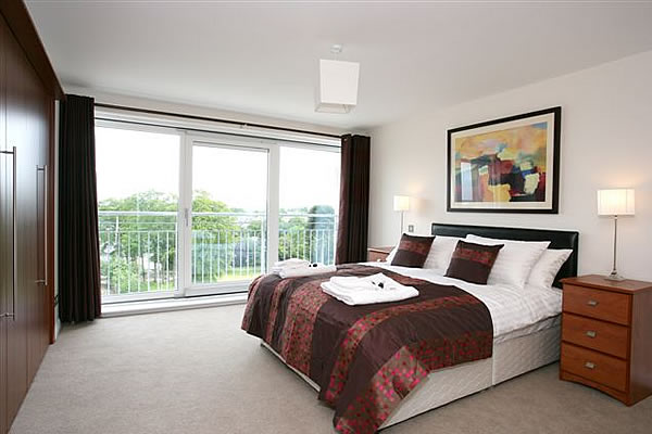Kingsgate Accommodation Serviced Apartments - Aberdeen | Urban Stay