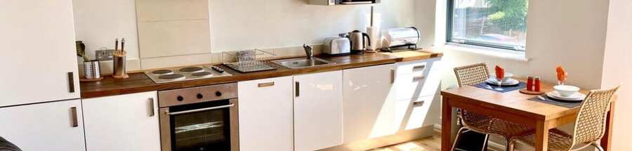 Serviced Accommodation Croydon – Park Lane Serviced Apartments Looking for affordable apartments within easy commute to Croydon? Why not book our Serviced Accommodation Croydon at Park Lane. Call today for great rates.