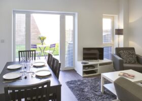 If you're looking to stay in Grandeur accommodation while you stay in Milton Keynes, one of these top 5 Luxury apartments are your perfect place to stay in!