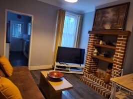 Book Luton Luxury Serviced Accommodation near Luton Airport and Luton Business Parks. Book cheap Corporate self-Catering Apartments now!