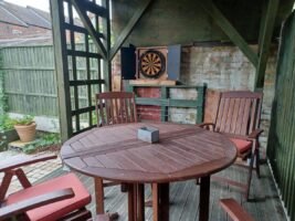 Book Luton Luxury Serviced Accommodation near Luton Airport and Luton Business Parks. Book cheap Corporate self-Catering Apartments now!