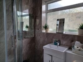 Book Luton Luxury Serviced Accommodation near Luton Airport and Luton Business Parks. Book cheap Corporate self-Catering Apartments now!