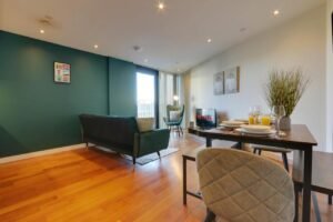 Serviced Accommodation Sheffield - St Paul's Apartments UK