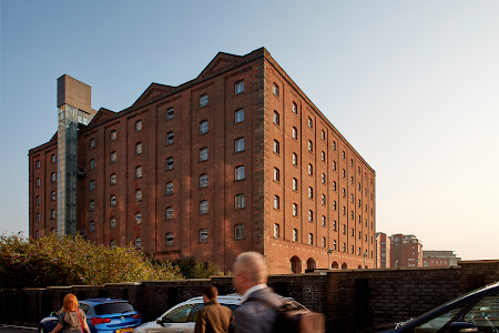 Manchester-Piccadilly-Accommodation---Ducie-Street-Apartments---Corporate-Short-Lets-Manchester---Urban-Stay