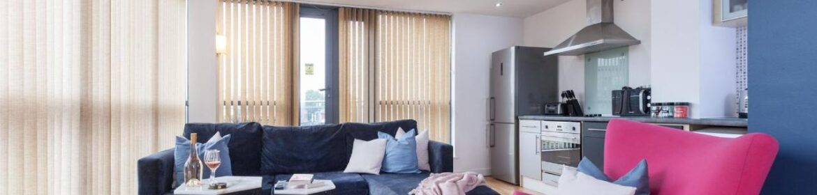 Serviced Apartments Sheffield - West One Accommodation South Yorkshire UK - Free Wifi Parking - Urban Stay 2