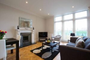 Book the perfect Short Let Apartment West London near Heathrow Airport. Our executive accommodation is cheaper than a hotel!