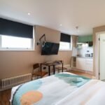 Serviced Accommodation West London at Urban Stay. Fully equipped apartments in Hammersmith with easy transport links. Book Now
