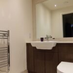 Book Colindale Serviced Apartments in North London now. This self-catering accommodation with balcony has Wifi, a smart TV and full kitchen.