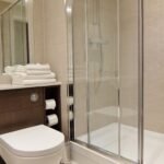 Book Colindale Serviced Apartments in North London now. This self-catering accommodation with balcony has Wifi, a smart TV and full kitchen.