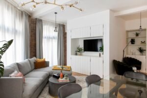 Book our exquisite Central London Serviced Accommodation with and modern interior and excellent location for long and short stays now!