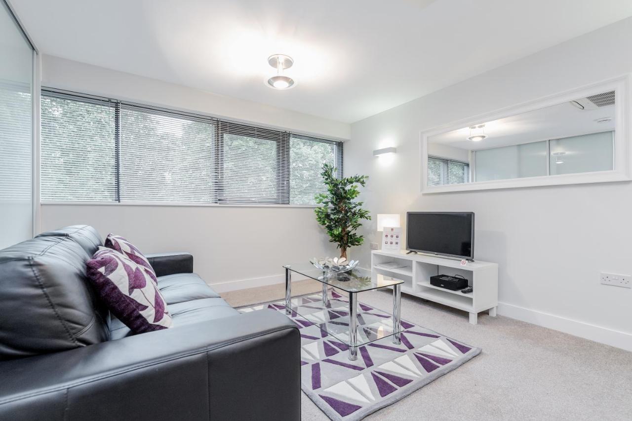Kelvin Gate Apartments Serviced Apartments - Bracknell | Urban Stay