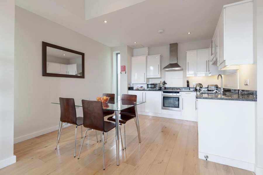 Marquis Court Apartments Serviced Apartments - Epsom | Urban Stay