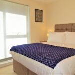 London Short Let Apartment - Surbiton Free Wifi On-site Parking Serviced Apartments - Urban Stay