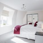 Self-Catering Apartments Leatherhead - Leret Way Free Wifif On-Site Parking Transfer Apartments - Urban Stay